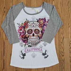 NWT! Sweet Gisele Candy Skull Graphic Top Size 8